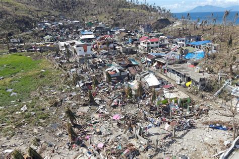 typhoon odette update today|LIVE UPDATES: The latest news on Typhoon Odette .
